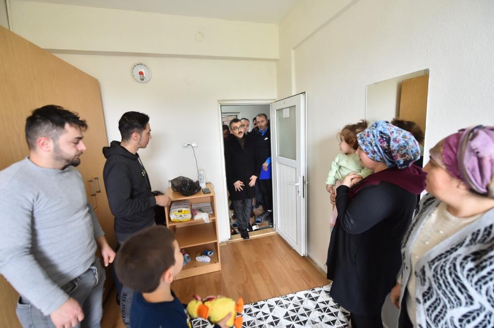 Bursa’daki kulüp tesislerini depremzedelere açtı