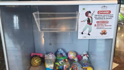 Osmangazi’den depremzede çocuklar için oyuncak kumbarası