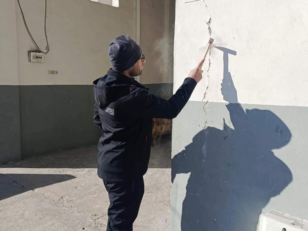 Osmangazi’den deprem bölgesine teknik destek Osmangazi’den deprem bölgesine teknik destek