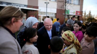 Bursa 25 bin depremzedeye kucak açtı