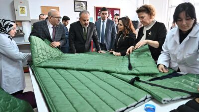 Bursa’da liseli gençlerden deprem bölgesine anlamlı destek