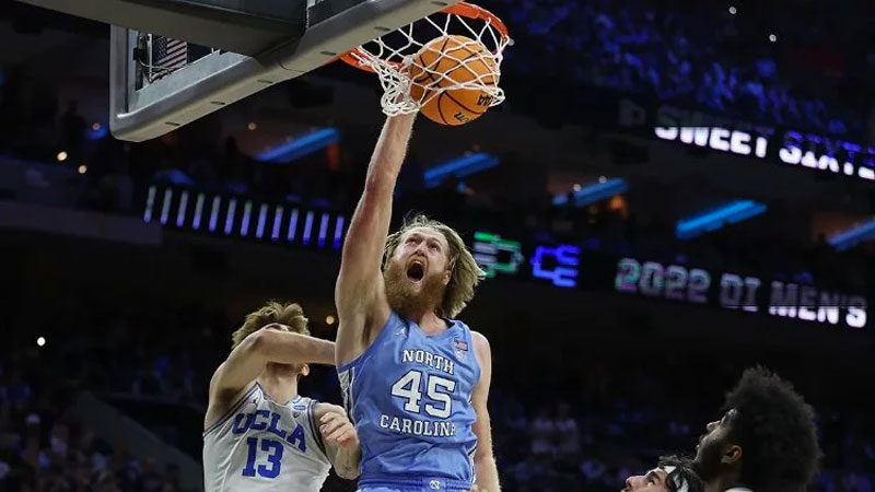 Türkiye Sigorta Basketbol Süper Ligi ekiplerinden TOFAŞ, ABD'li uzun forvet