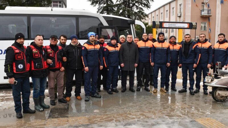 Bursa’nın Mustafakemalpaşa Belediyesi, on ilde büyük yıkıma neden olan yüz