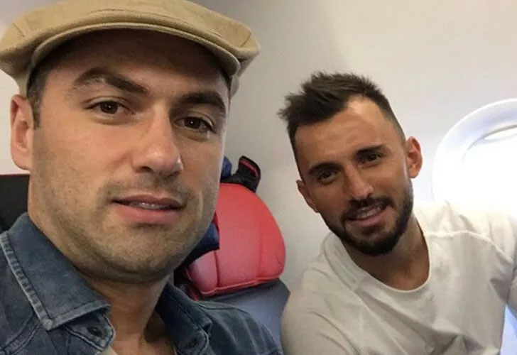 Emre Çolak futbolu bıraktığını açıkladı Emre Çolak futbolu bıraktığını açıkladı