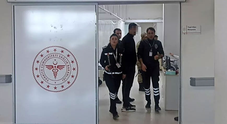 Eşiyle ultrason odasına alınmayınca dehşet saçtı! Doktoru ve sekreteri darbetti