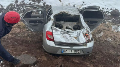 Yoğun sis ve kar, kazaya neden oldu: 2’si ağır, 5 yaralı