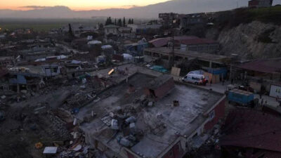 5 kişilik aileden sadece o enkazdan çıkabildi: 8 aylık Ömer’in mucize kurtuluşu