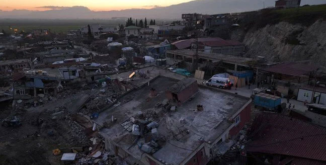 5 kişilik aileden sadece o enkazdan çıkabildi: 8 aylık Ömer’in mucize kurtuluşu