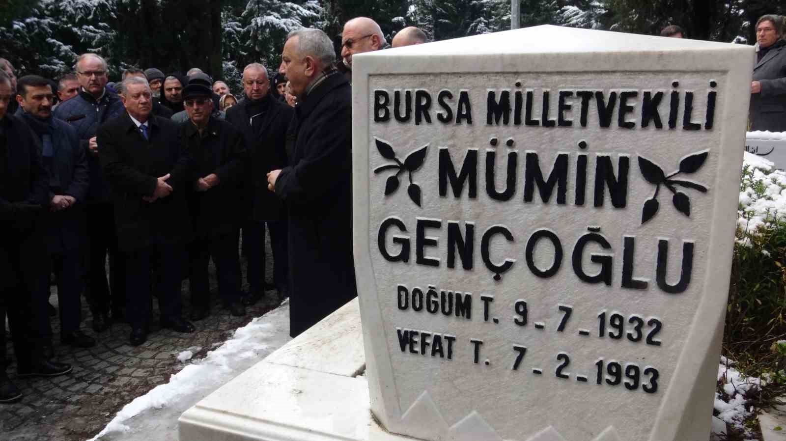 Mümin Gençoğlu kabri başında anıldı