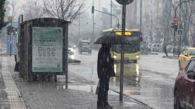 Bursa’da kar yağışı etkili oldu