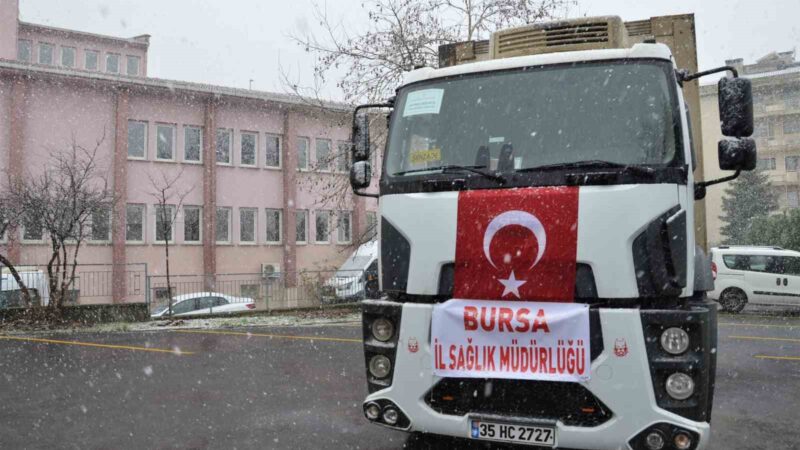 Bursa’dan deprem bölgesine tıbbi malzeme desteği Bursa İl Sağlık Müdürlüğü’ne bağlı sağlık tesislerinden toplanan tıbbi malzemeler,
