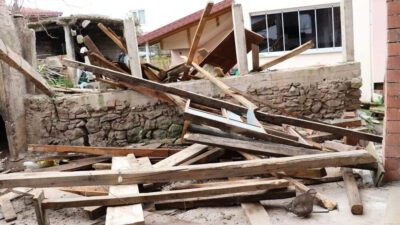 Deprem değil heyelan vurdu