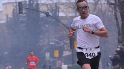 Bursa’da polis memurundan anlamlı koşuda önemli başarı!