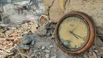 Deprem bölgesinden Bursa’ya dönen ekipten çarpıcı fotoğraflar