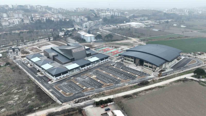 Bursa’daki dev tesiste sona gelindi! İşte açılacağı tarih Bursa Büyükşehir Belediyesi’nin Mustafakemalpaşa ilçesine kazandıracağı Gençlik Merkezi Sosyal Yaşam