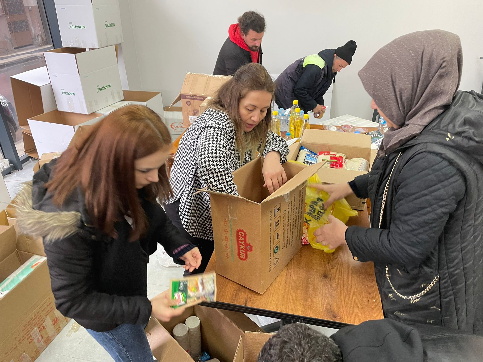 Umut eli olmak için Gürsu tek yürek