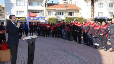 Afete koşan Gürsu ekiplerine coşkulu karşılama