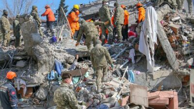 Gaziantep’te depremde yıkılan binalarla ilgili 5 tutuklama