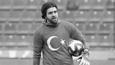 Kötü haberi Yılmaz Vural duyurdu! Yeni Malatyasporlu Ahmet Eyüp Türkaslan hayatını kaybetti