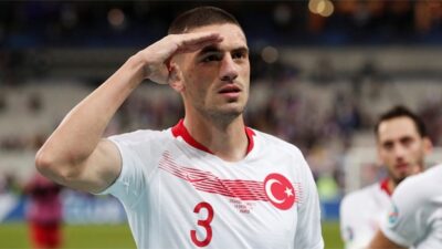 Merih Demiral’ın satışa çıkardığı formalara 5 milyon TL