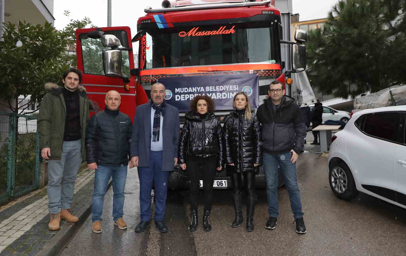 Mudanya’nın yardımları yola çıktı