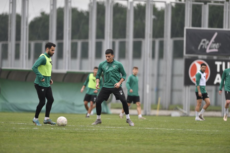 Bursaspor çift kale maç yaptı