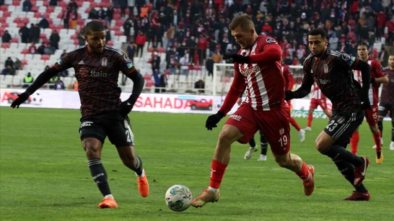 Spor Toto Süper Lig'in 23. hafta maçında Demir Grup Sivasspor,