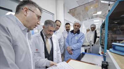 Bakan Nebati, Darphane’yi ziyaret etti