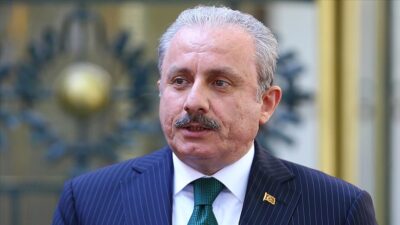 TBMM Başkanı Şentop’tan Baykal’ın ailesine taziye ziyareti