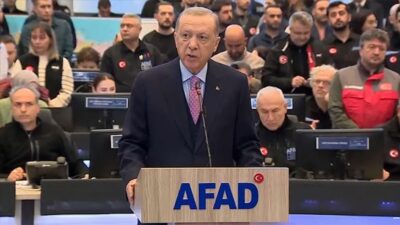 Cumhurbaşkanı Erdoğan: Depremde 912 vatandaşımız hayatını kaybetti