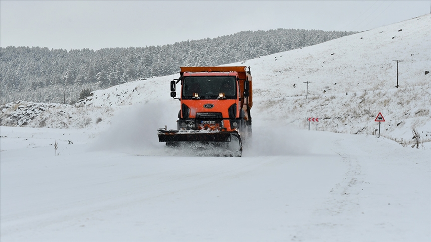 Deprem bölgesinde güncel yol durumu