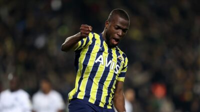Valencia atıyor, Fenerbahçe kazanıyor