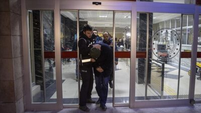 Depremde yıkılan bina soruşturmalarında 188 kişi tutuklandı