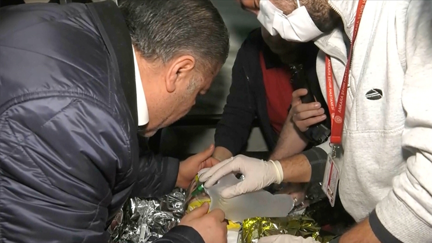 150 saat sonra çıkarılmıştı! Bakan Koca’dan minik Dada’ya ziyaret