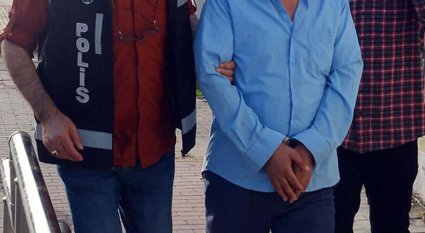 Sığınmacılara yönelik nefret sloganı atan 16 kişiye gözaltı