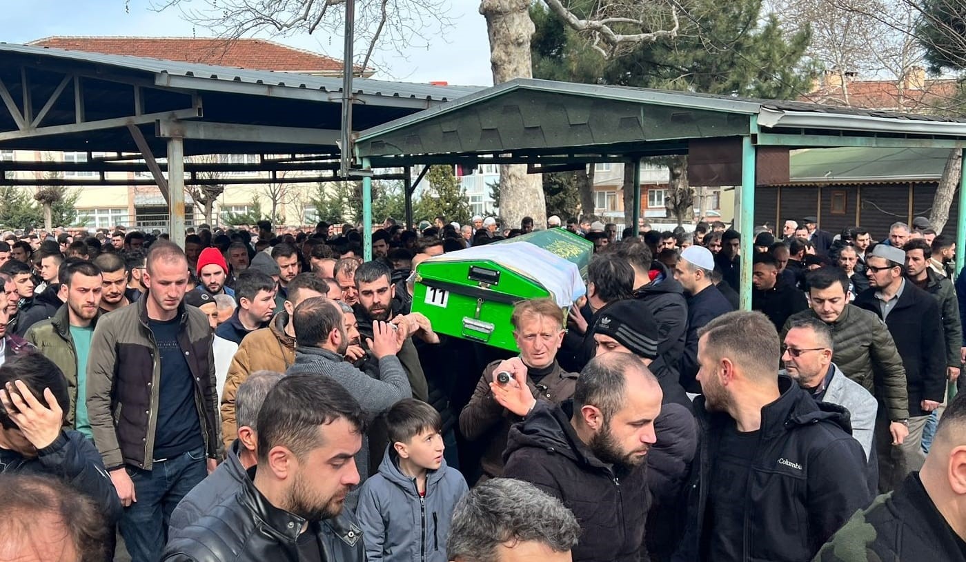 Bursa’da varil patlamasında ölen genç kaleciye son görev