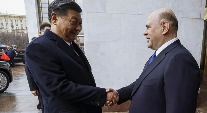 Çin Devlet Başkanı Xi: Başkan Putin’i Çin’e davet ettim