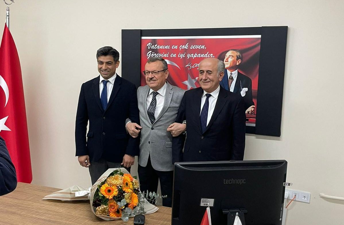 Bursa’da Diş Hekimliği Fakültesi’ne yeni dekan