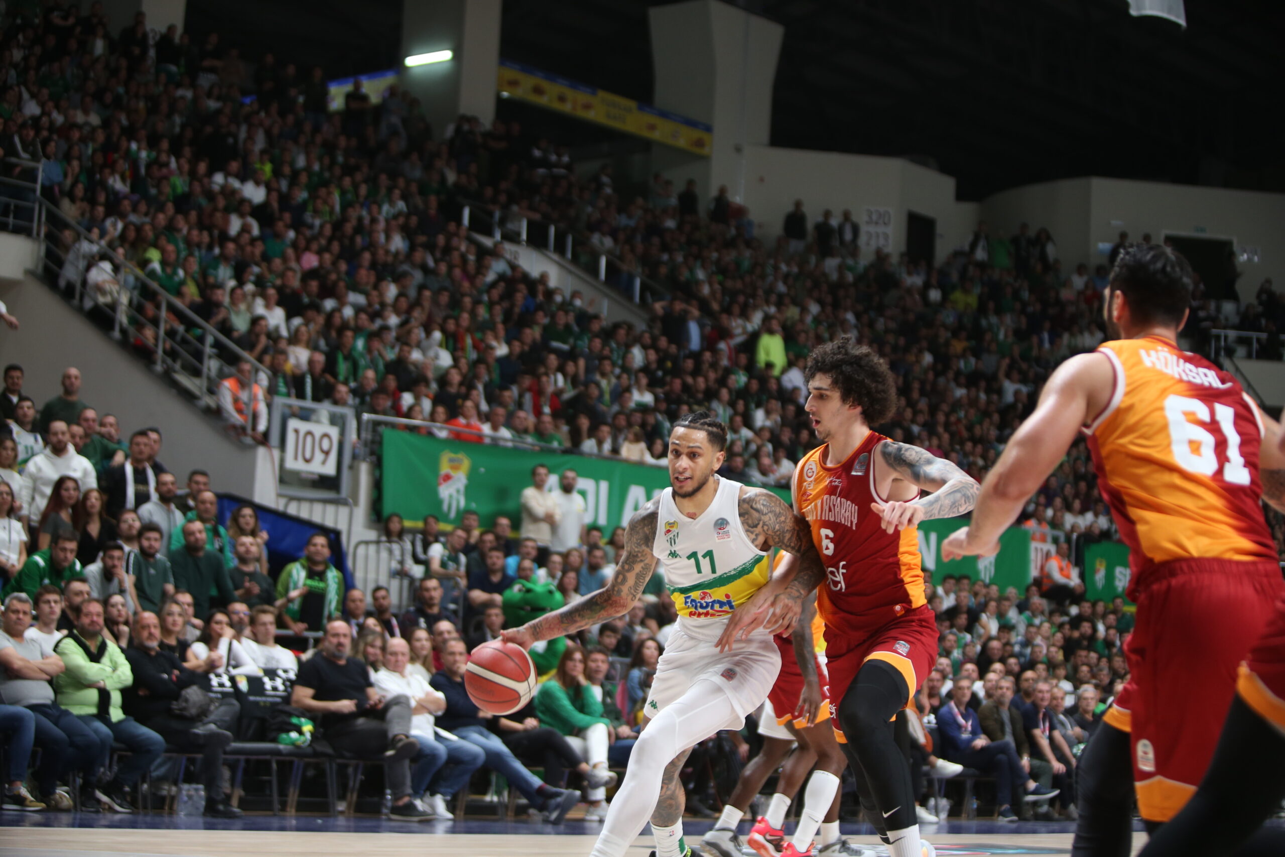 Timsah’ın potadaki rakibi Galatasaray! İstanbul’daki maç saat kaçta hangi kanalda? Timsah’ın potadaki rakibi Galatasaray! İstanbul’daki maç saat kaçta hangi kanalda?