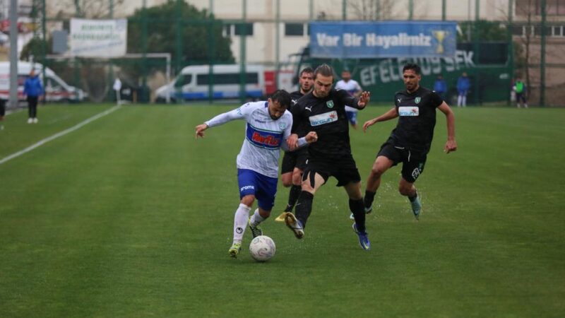3.Lig’deki Bursa ekibinin kritik sınavı! Minareli Çavuş’taki randevu saat kaçta? TFF 3. Lig 3. Grup'ta 30 puanla 10. sırada yer