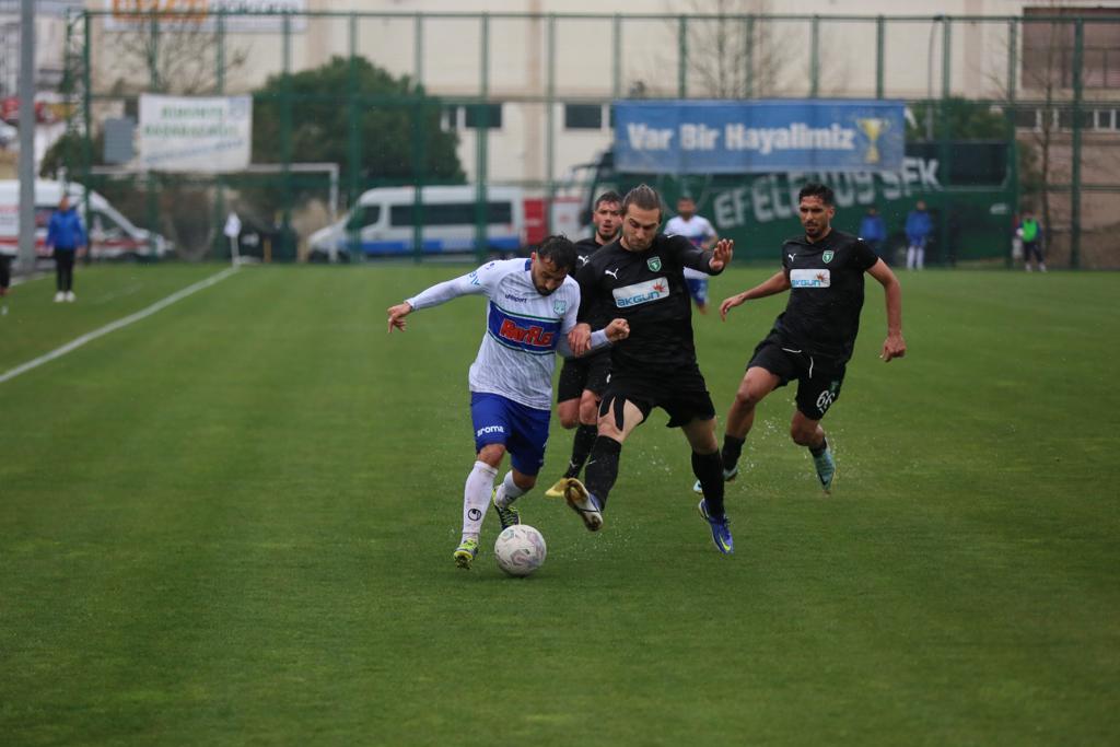 3.Lig’deki Bursa ekibinin kritik sınavı! Minareli Çavuş’taki randevu saat kaçta? 3.Lig’deki Bursa ekibinin kritik sınavı! Minareli Çavuş’taki randevu saat kaçta?