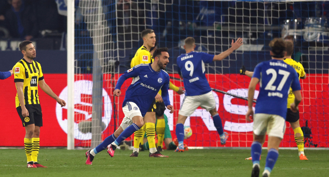 Dortmund’a Kenan’dan çelme Dortmund’a Kenan’dan çelme