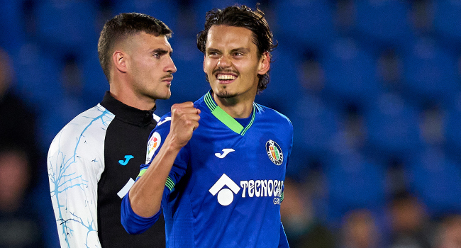 Enes Ünal gollerine devam ediyor Enes Ünal gollerine devam ediyor