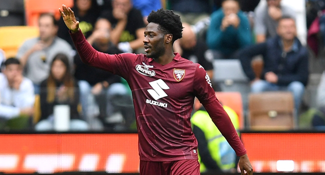 İşte Galatasaray’da Sacha Boey’un alternatifi İşte Galatasaray’da Sacha Boey’un alternatifi