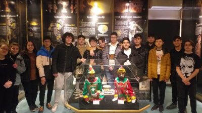 Depremzede öğrencilere şehir turu