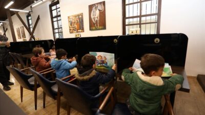 İnegöl’de minik okurlar Kütüphaneler Haftası’nı kutladı