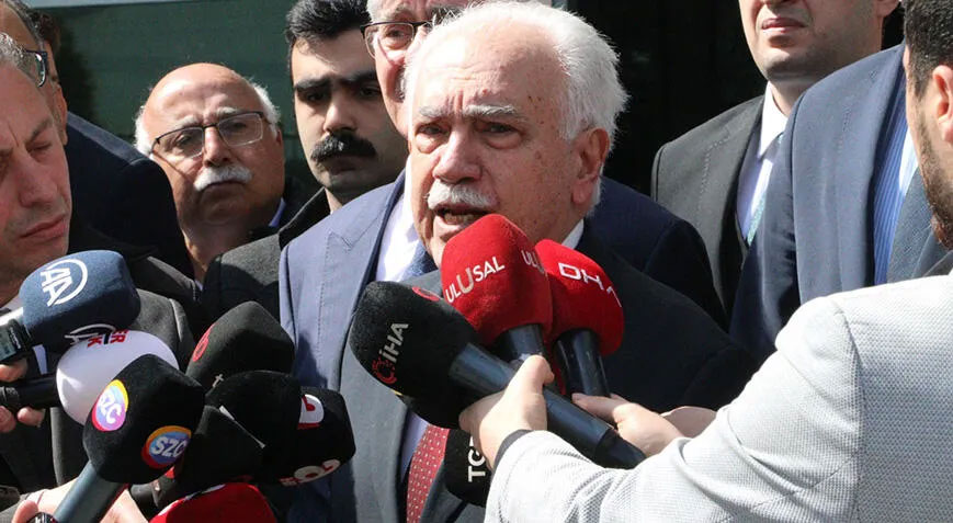 Doğu Perinçek, cumhurbaşkanı adaylığı için YSK’ya başvurdu