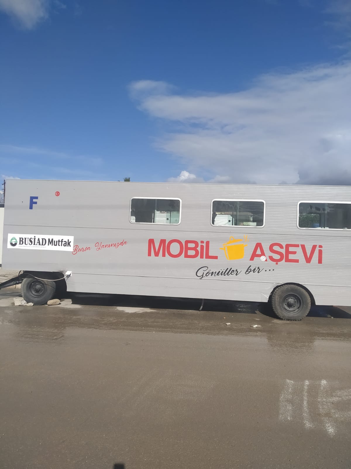 BUSİAD Mutfak deprem bölgesinde 2 bin kişiye hizmet veriyor