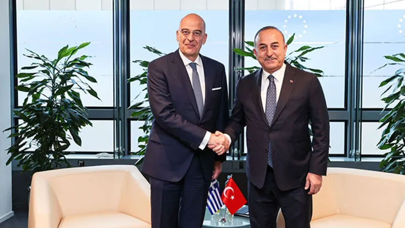 Bakan Çavuşoğlu, Yunan mevkidaşı Dendias’la görüştü Bakan Çavuşoğlu, Yunan mevkidaşı Dendias’la görüştü
