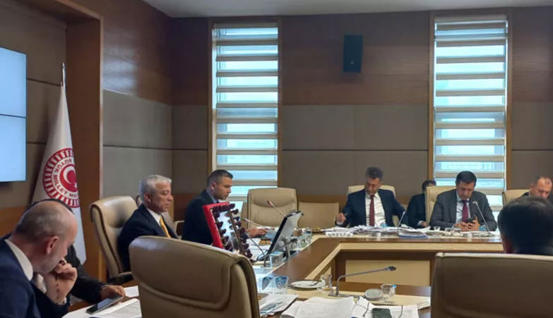 Tarımsal üretim ve ormanlara ilişkin kanun teklifi, komisyondan geçti Tarımsal üretim ve ormanlara ilişkin kanun teklifi, komisyondan geçti